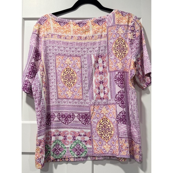Chico's Floral & Geometric Print Short-Sleeve Tee Ladies Size Large - Picture 3 of 4